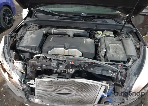 2015 Chevrolet Malibu 1Lt from USA, damaged, VIN 1G11C5SL6FF277931